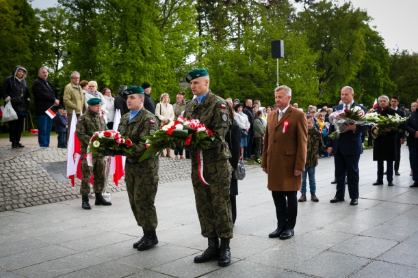 Święto flagi i konstytucji