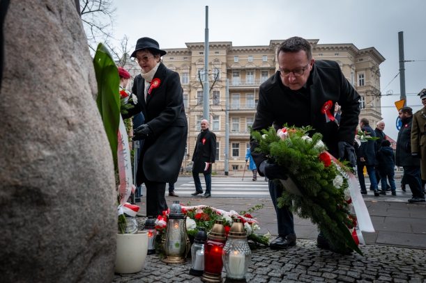 Członek Zarządu Województwa Zachodniopomorskiego Bogdan jaroszewicz i Przewodnicząca Sejmiku Teresa Kalina