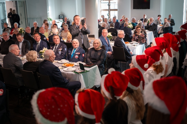 Wigilijne spotkanie marszałka Olgierda Geblewicza z kombatantami