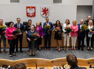 Osoby uhonorowane odznaczeniami. 